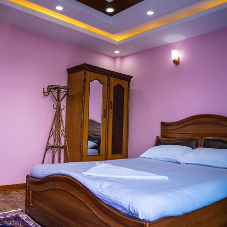 Homestay Book Now Катманду Екстериор снимка